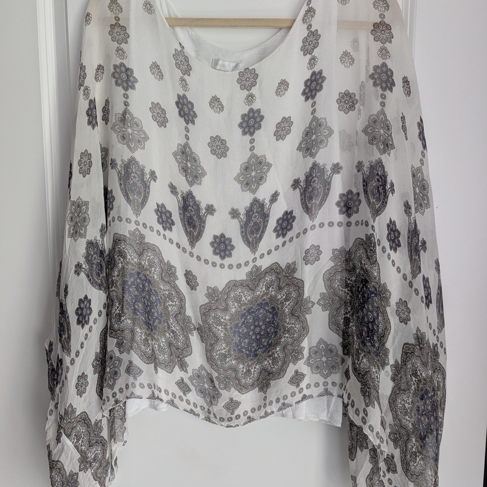 Flowy Paisley Women's Blouse in Gray and White